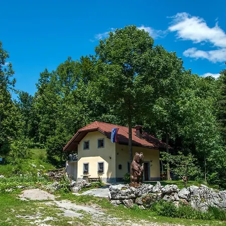 House Vodice Na Lazu Деревянный коттедж *